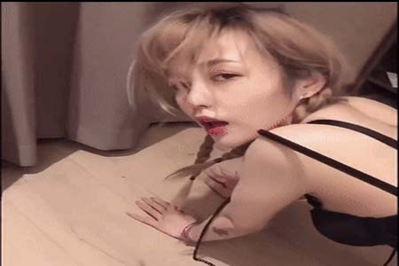 极品绿奴妻被金主爸爸调教玩弄及怒艹 无情大屌无套艹馒头逼